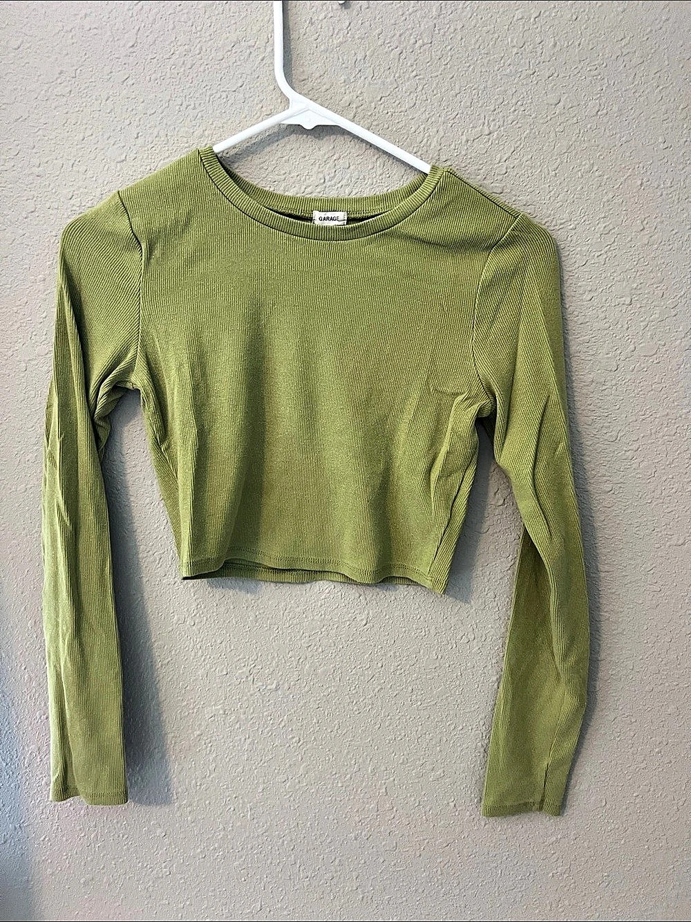Garage Ribbed Long Sleeve Crop Top Green womens medium